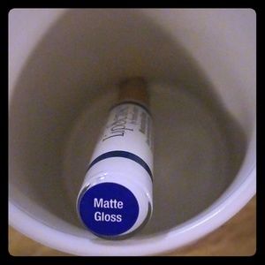 Senegence Matte gloss